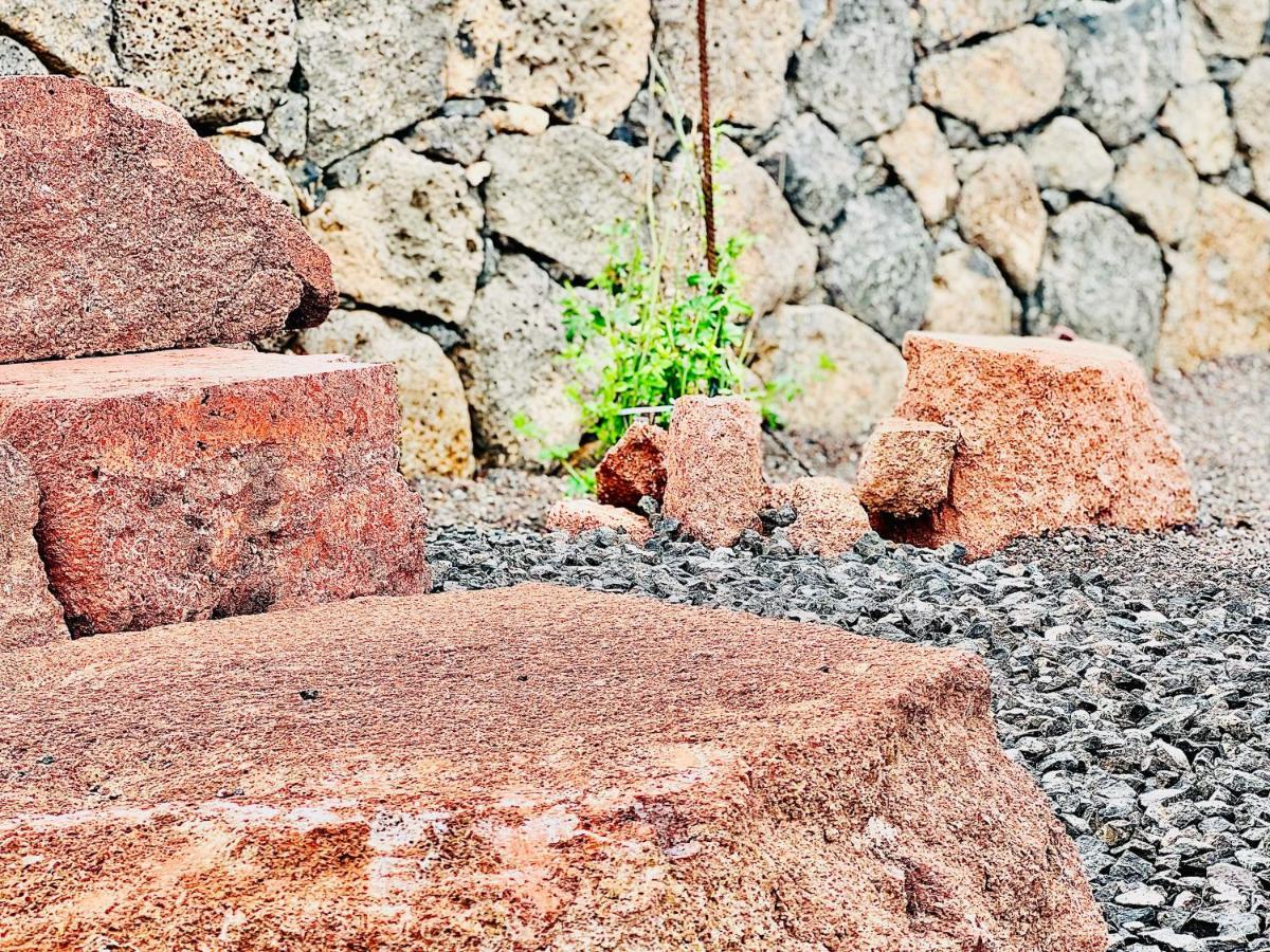 Canaryislandshost L The Sky Suites Tinajo Exterior photo
